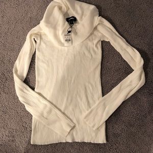 White turtle neck